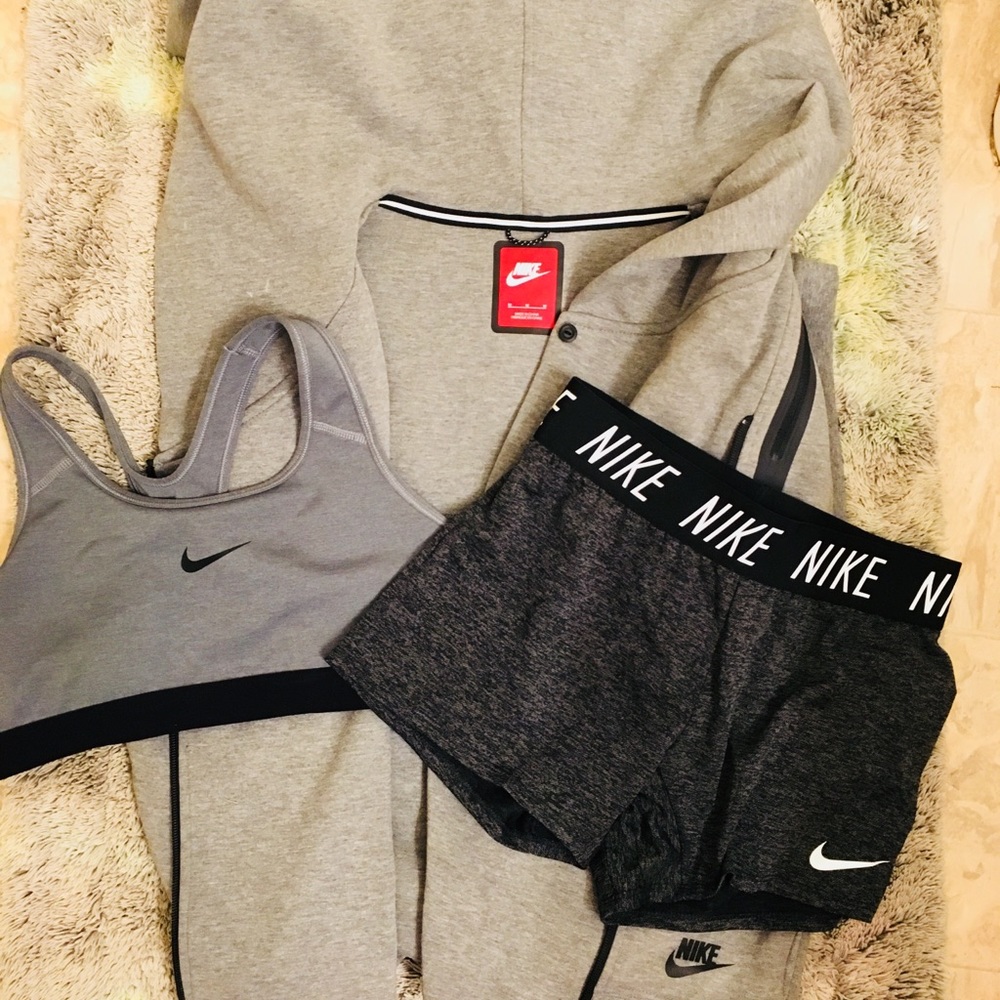 Nike lot